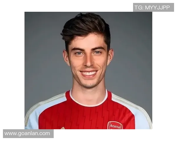 眼睛迷人的足球球星盘点 谁是你心中的帅气之选